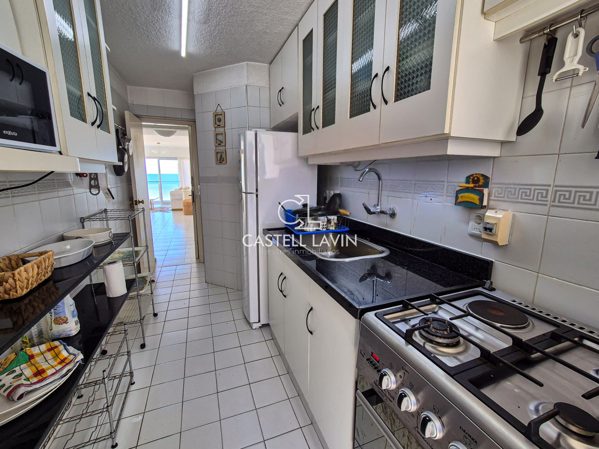 Apartamento ID.267 - Venta Apartamento 3 Dormitorios con vista al mar Península Punta del Este 