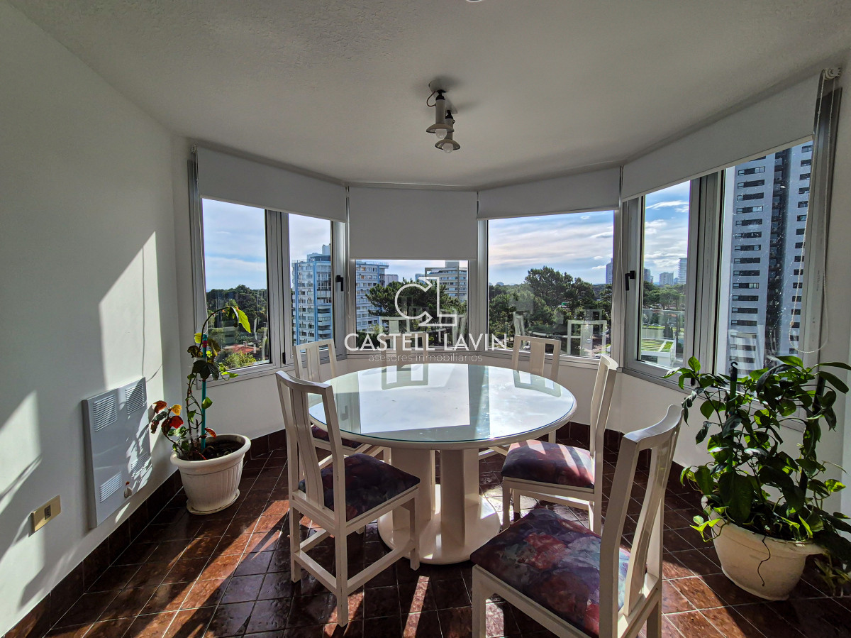 Apartamento ID.395 - Venta Apartamento 3 Dormitorios Roosevelt Center Punta del Este 