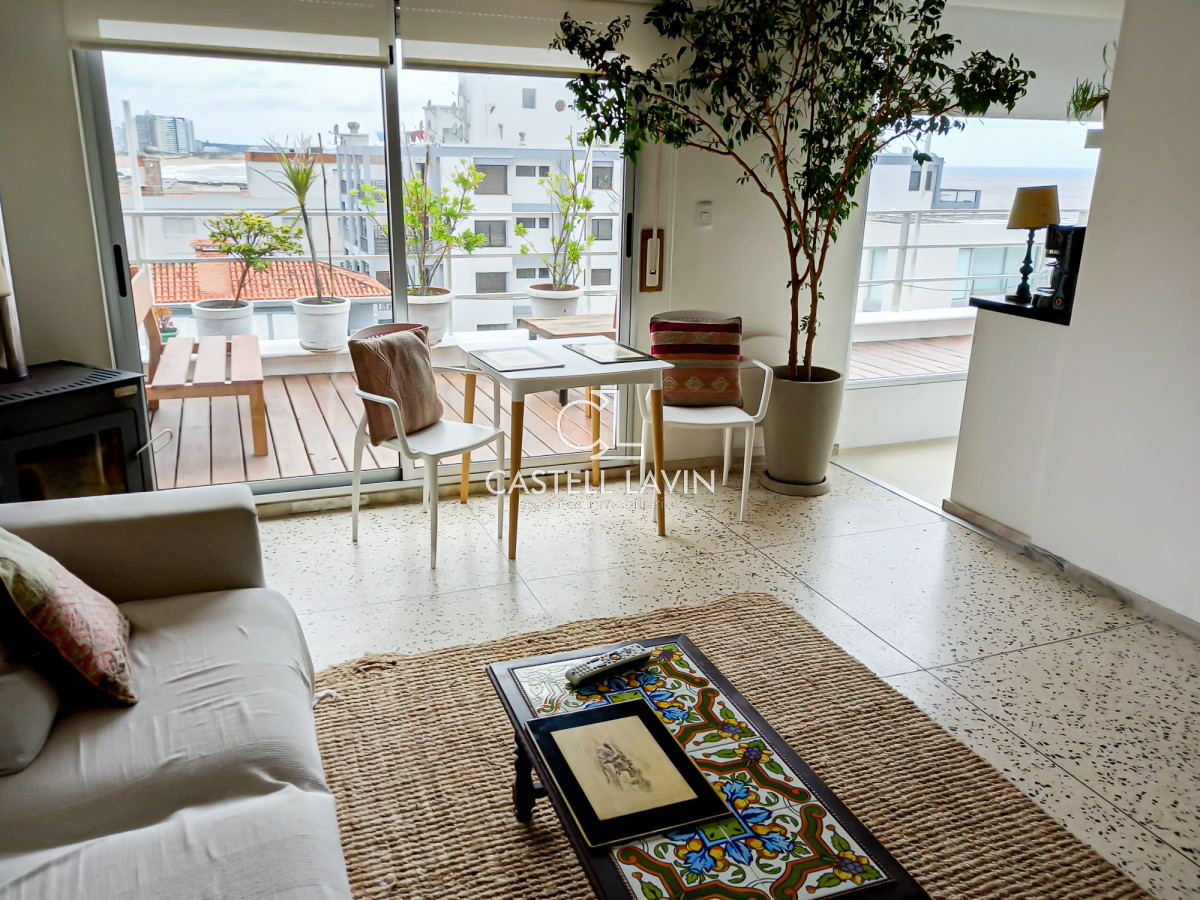 Apartamento ID.79 - Alquiler Temporal Apartamento 2 Dormitorios con Vista al Mar Península Punta del Este