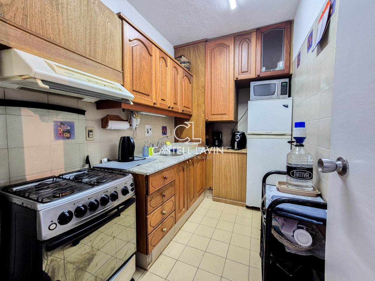 Apartamento ID.104 - Alquiler Anual Apartamento 2 Dormitorios con Piscina Roosevelt Punta del Este