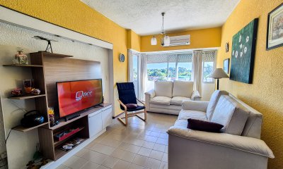 Venta Apartamento 2 Dormitorios con Piscina Roosevelt Punta del Este