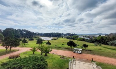 Venta Apartamento 2 Dormitorios en Veramansa Playa Mansa Punta del Este