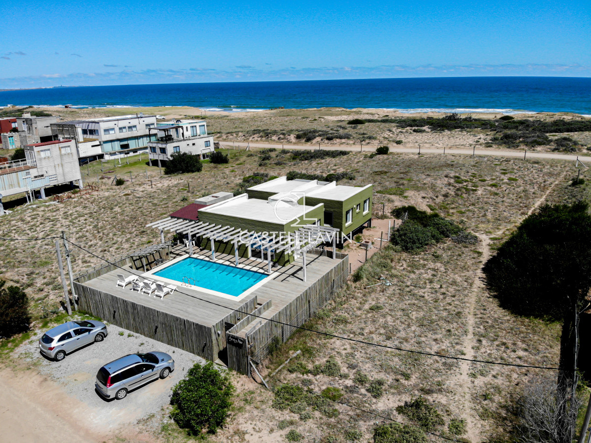 Casa ID.93 - Venta Casa 3 Dormitorios con vista al Mar Sauce de Portezuelo Punta Ballena