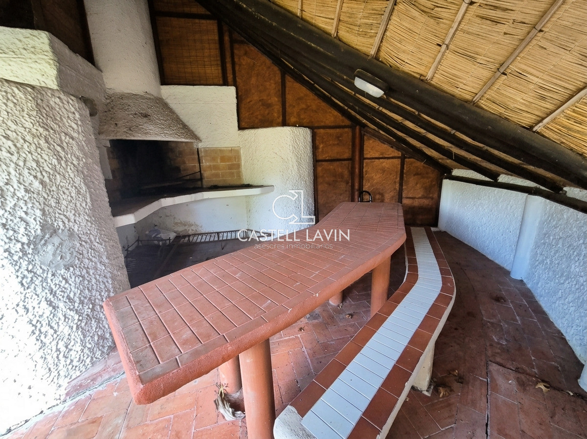 Casa ID.1169 - Alquiler Anual Casa 3 Dormitorios Cantegril Punta del Este