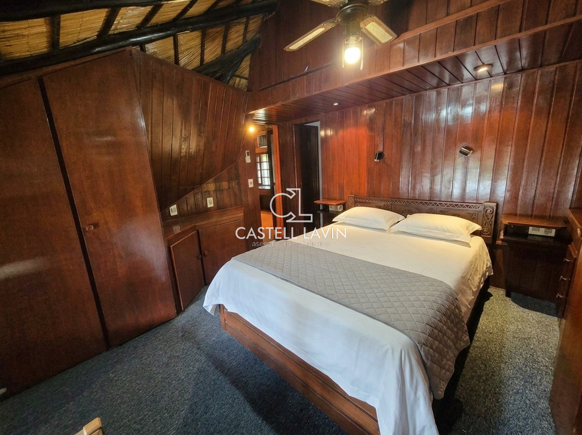 Casa ID.1169 - Alquiler Anual Casa 3 Dormitorios Cantegril Punta del Este