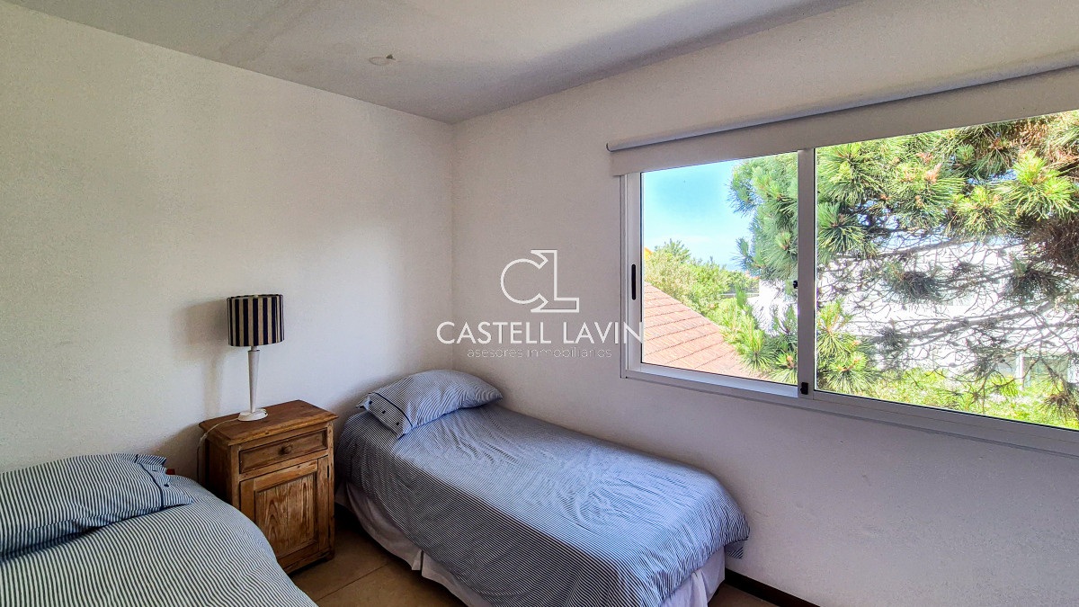 Casa ID.82 - Alquiler Temporal Casa 5 Dormitorios a pasos del mar Montoya La Barra