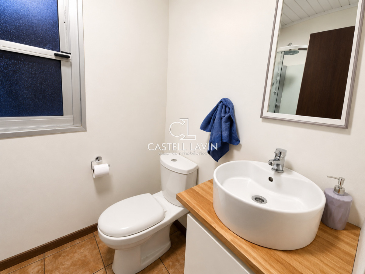 Casa ID.1196 - Alquiler Anual Casa Container 1 Dormitorio Pinares Punta del Este