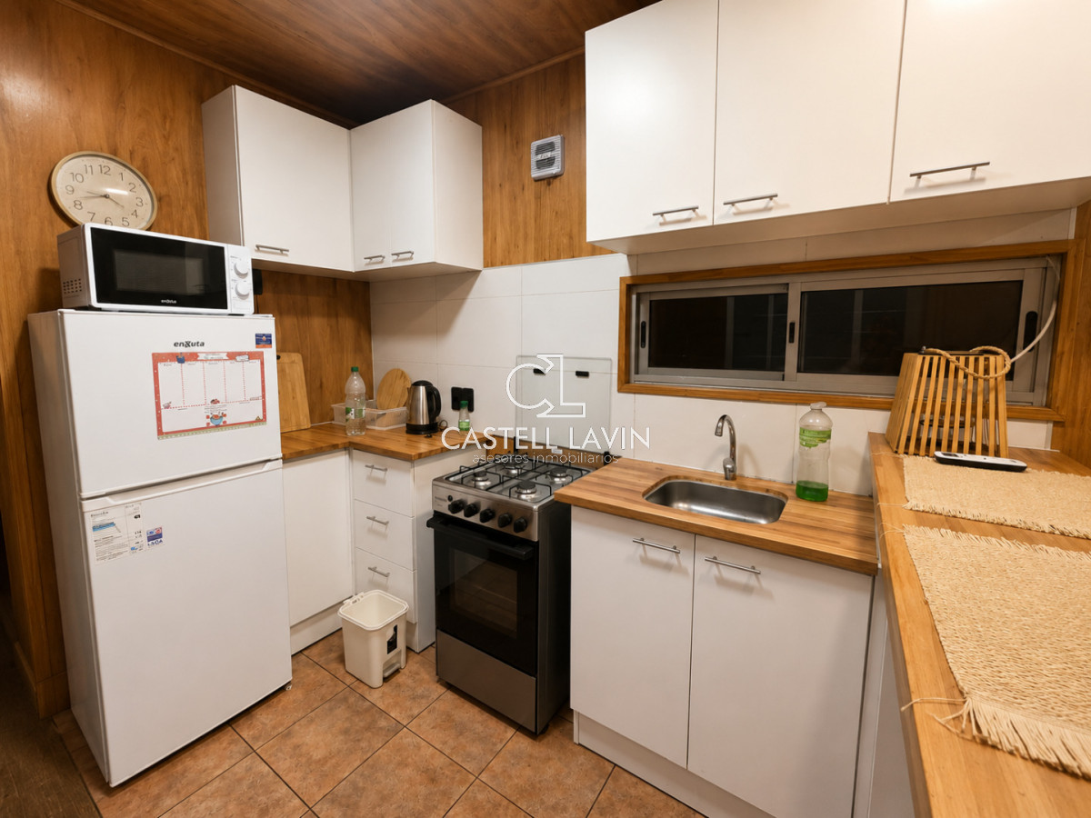 Casa ID.1196 - Alquiler Anual Casa Container 1 Dormitorio Pinares Punta del Este