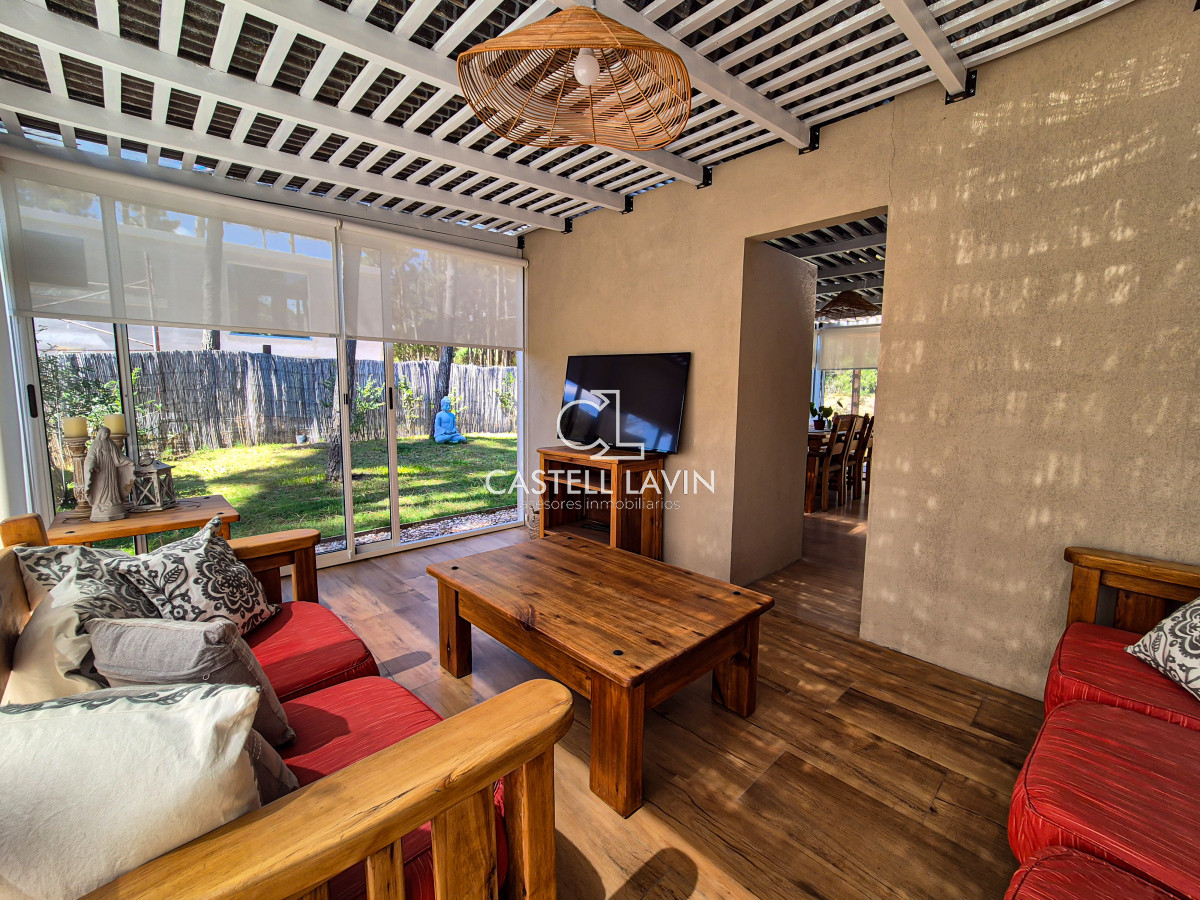 Casa ID.272 - Alquiler Temporal Casa 3 Dormitorios Burnett Punta del Este