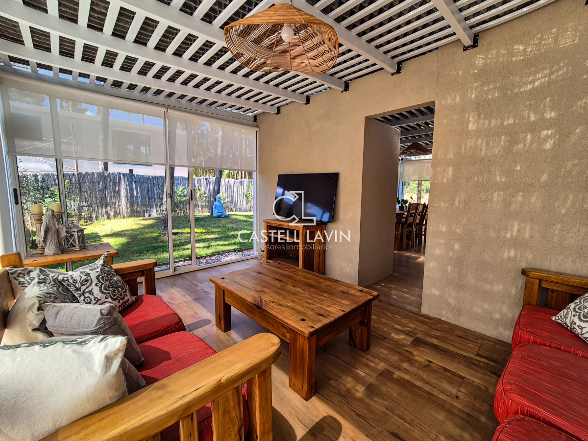 Casa ID.272 - Alquiler Temporal Casa 3 Dormitorios Burnett Punta del Este