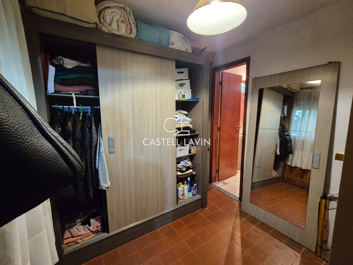 Casa ID.302 - Venta Casa 5 Dormitorios Barrio Rivera Maldonado 