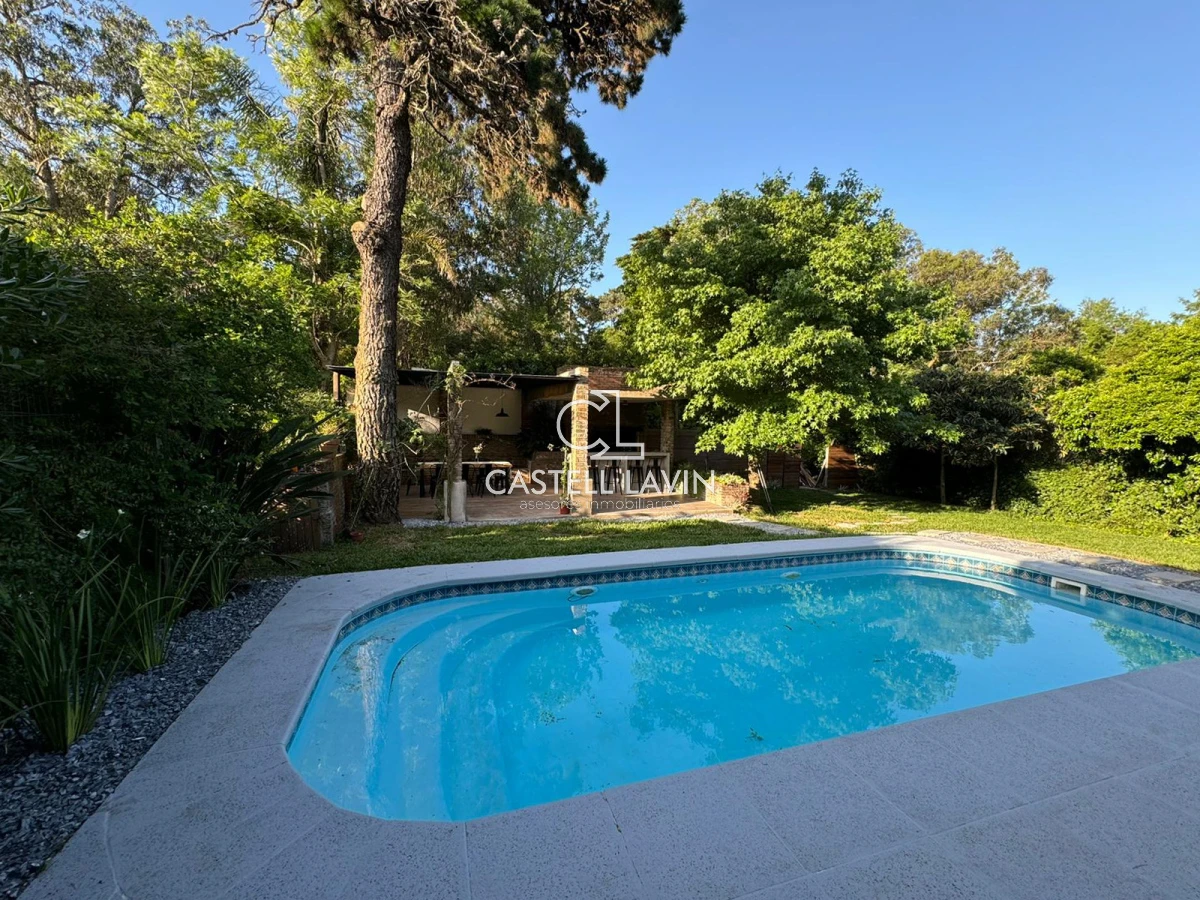 Casa ID.150 - Alquiler Temporal Casa 3 Dormitorios con Piscina Pinares Punta del Este 