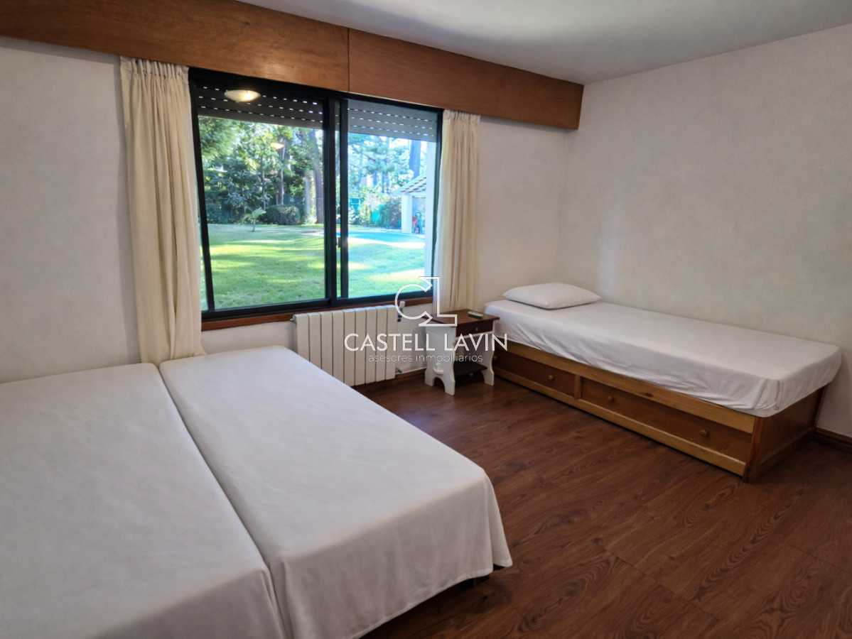 Casa ID.975 - Alquiler Anual Casa 3 Dormitorios San Rafael Punta del Este