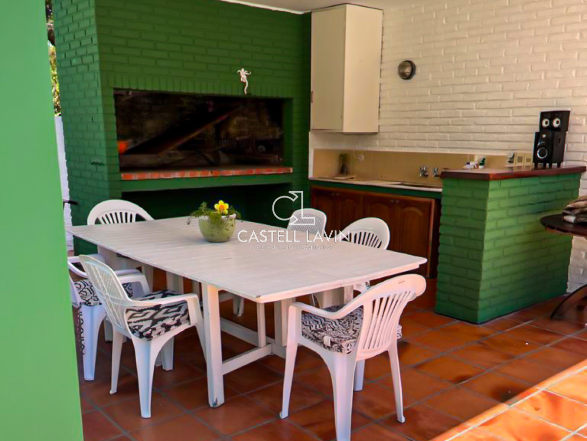 Casa ID.621 - Alquiler Temporal Casa 3 Dormitorios Playa Mansa Punta del Este