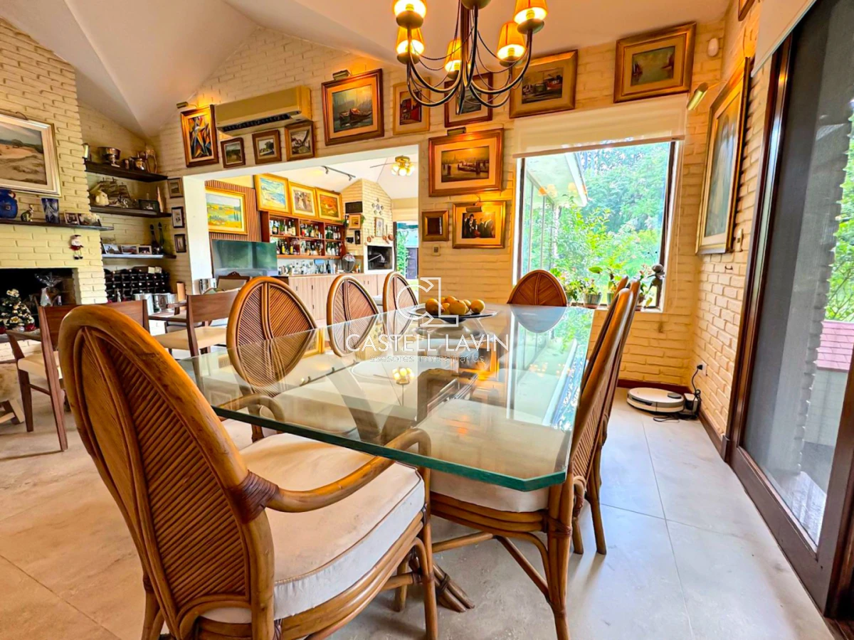 Casa ID.888 - Alquiler Temporal Casa 4 Dormitorios Cantegril Punta del Este