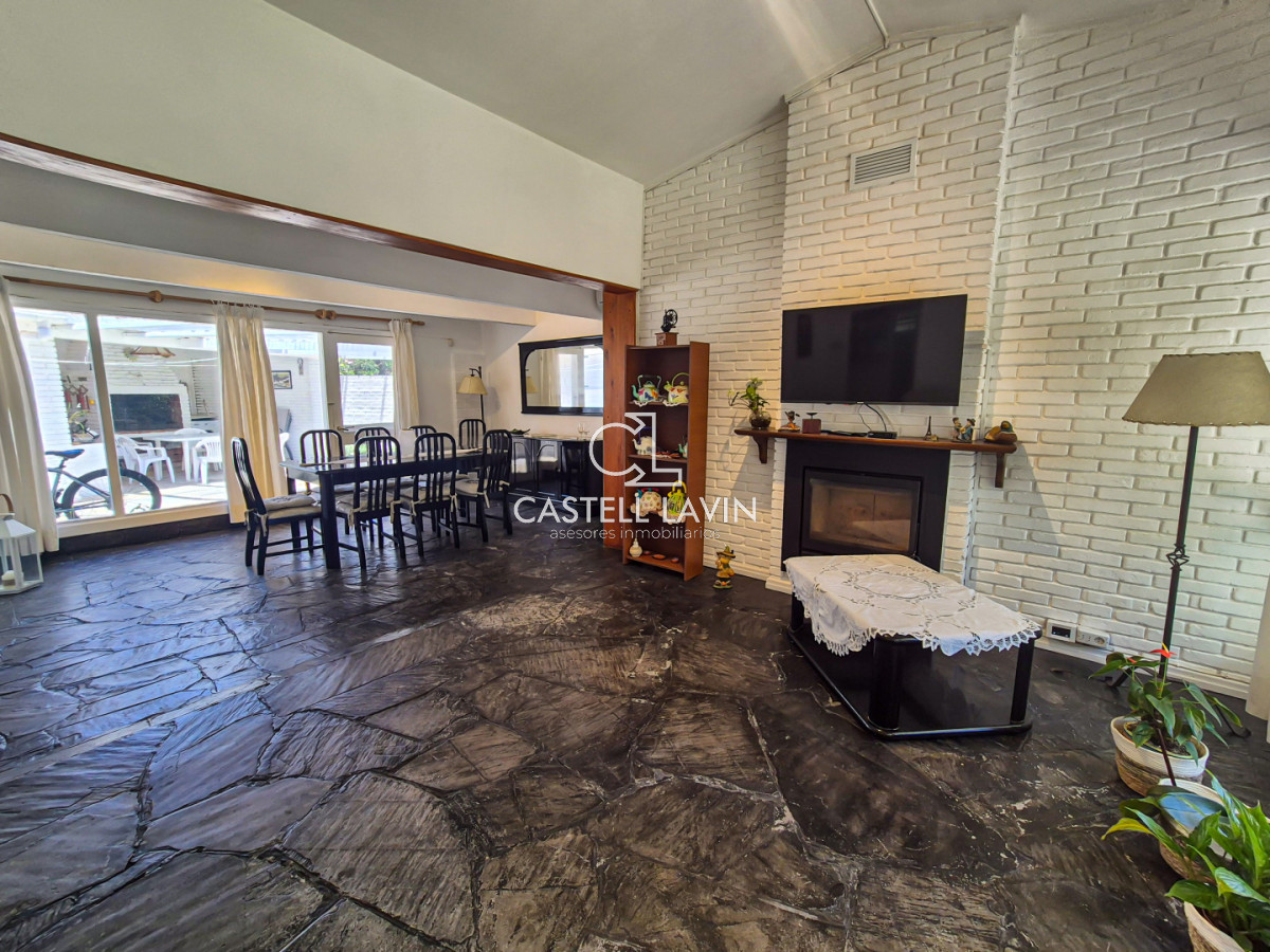 Casa ID.824 - Alquiler Temporal Casa 3 Dormitorios Lugano Punta del Este