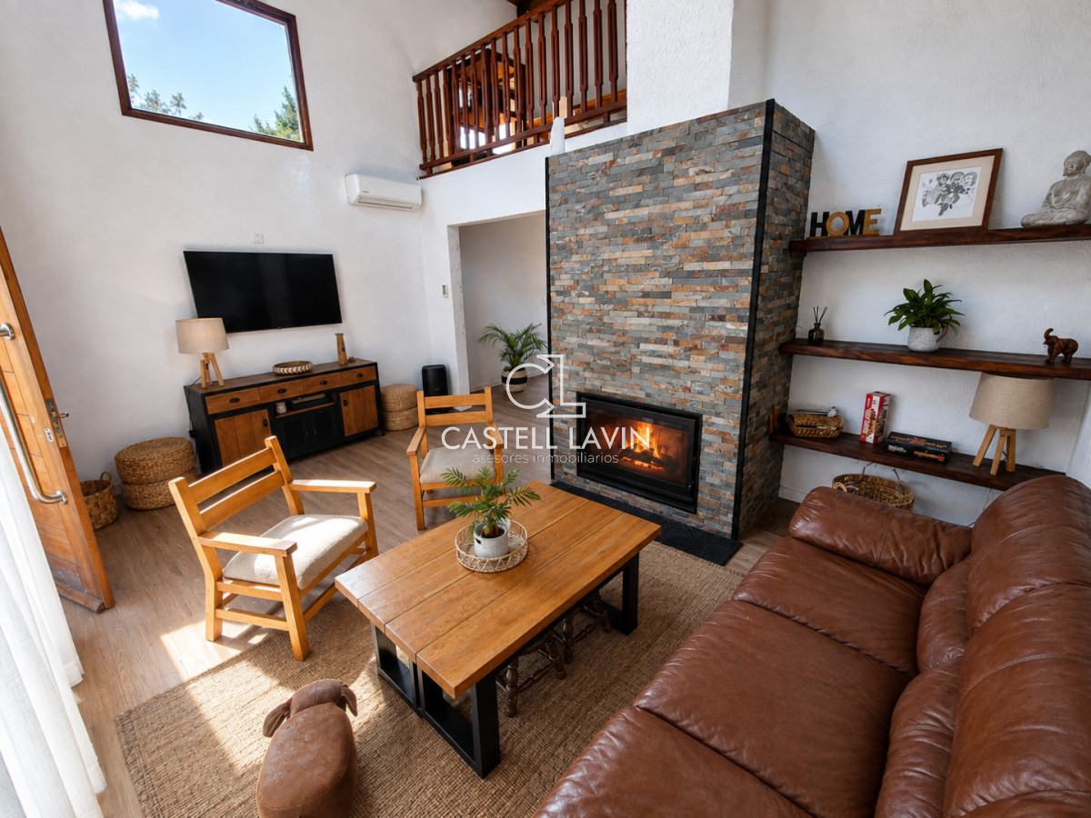 Casa ID.634 - Alquiler Temporal Casa 3 Dormitorios con Piscina Pinares Punta del Este