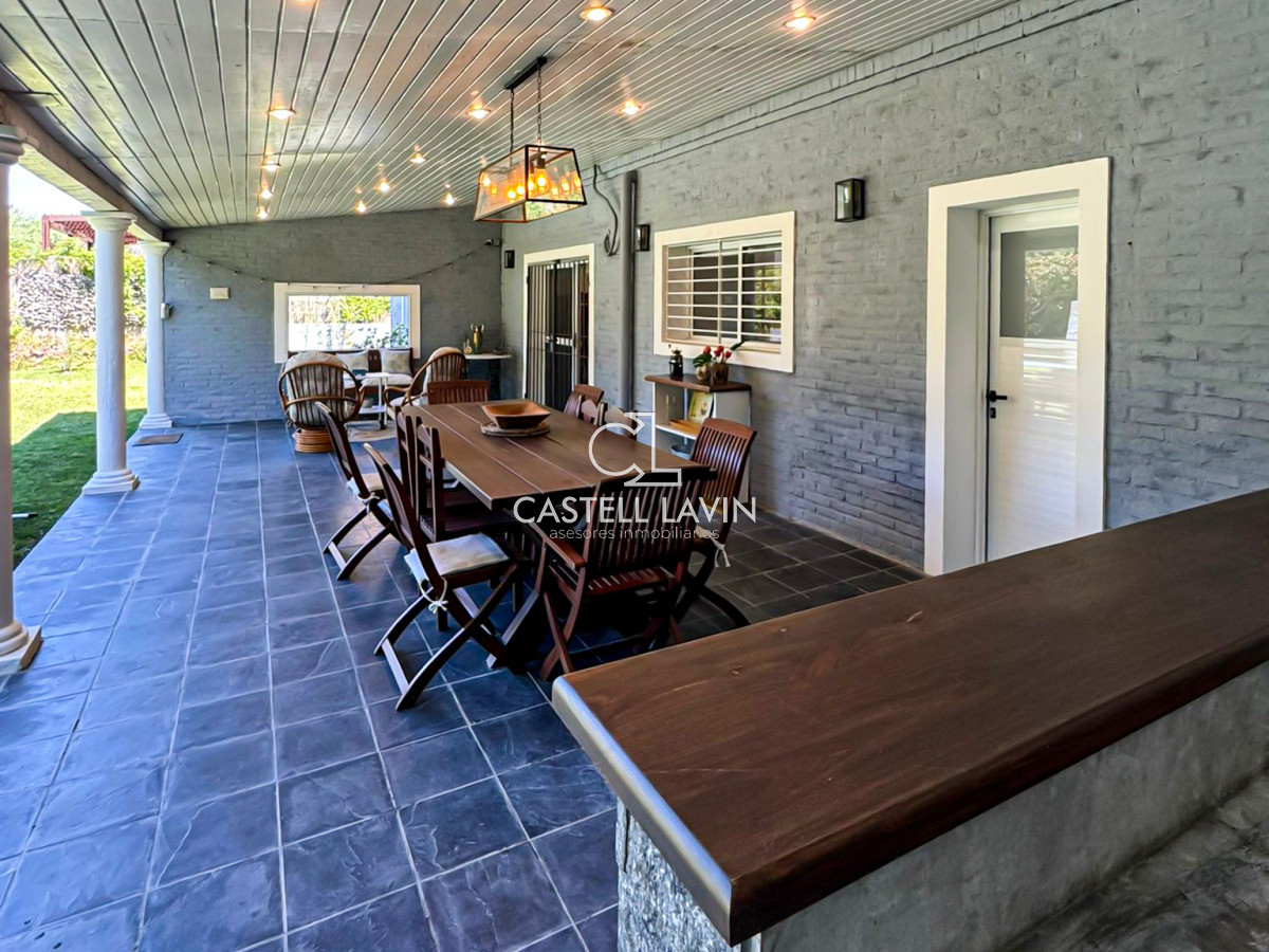 Casa ID.749 - Alquiler Temporal Casa 3 Dormitorios con Piscina Climatizada Rincón del Indio Punta del Este