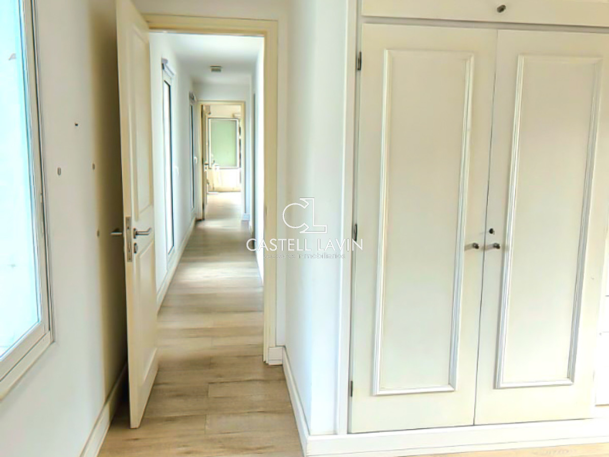 Casa ID.723 - Venta Casa 4 Dormitorios con piscina Marly Punta del Este