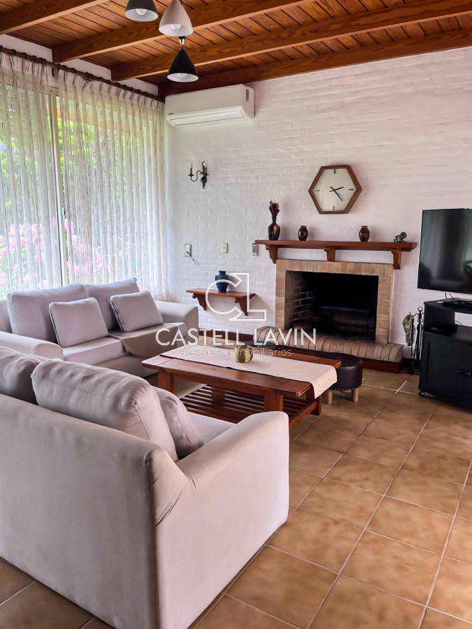 Casa ID.621 - Alquiler Temporal Casa 3 Dormitorios Playa Mansa Punta del Este
