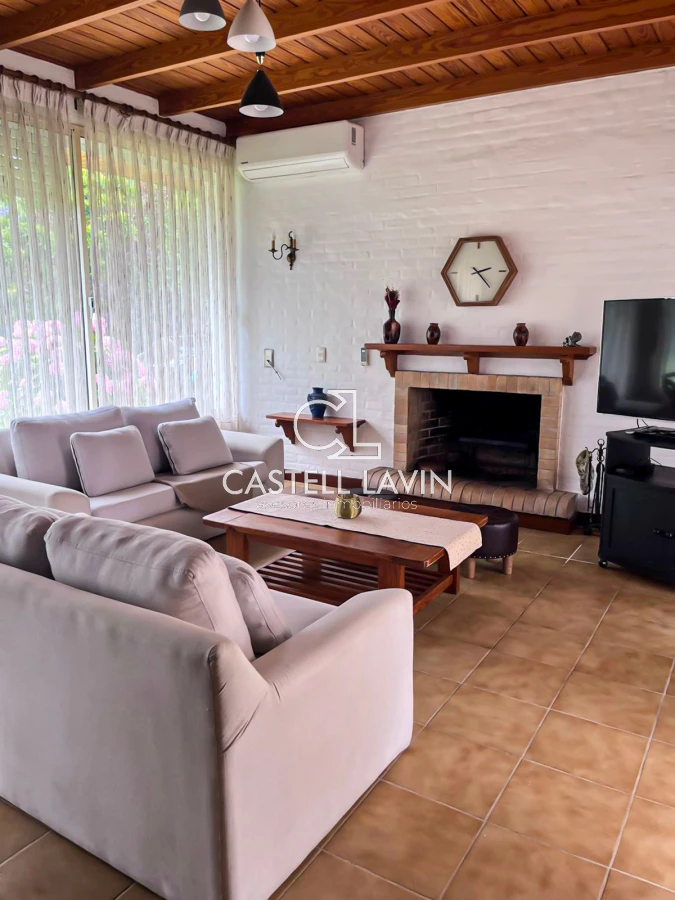 Casa ID.621 - Alquiler Temporal Casa 3 Dormitorios Playa Mansa Punta del Este