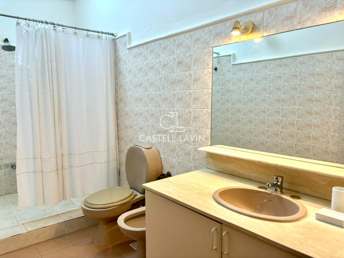 Casa ID.85 - Alquiler Temporal Casa 3 Dormitorios con Piscina Cantegril Punta del Este 