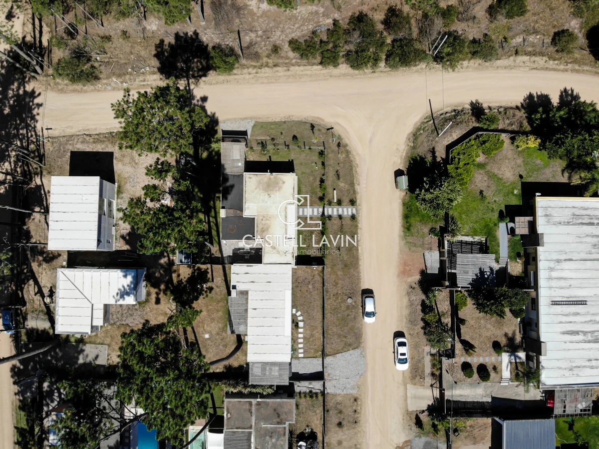 Casa ID.272 - Alquiler Temporal Casa 3 Dormitorios Burnett Punta del Este