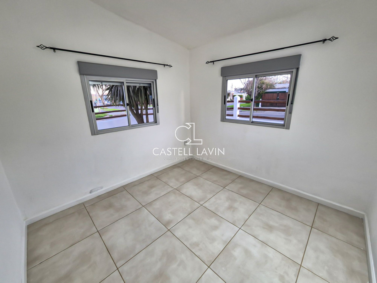 Casa ID.816 - Venta Casa 2 Dormitorios con Galpón Barrio Sarubbi Maldonado