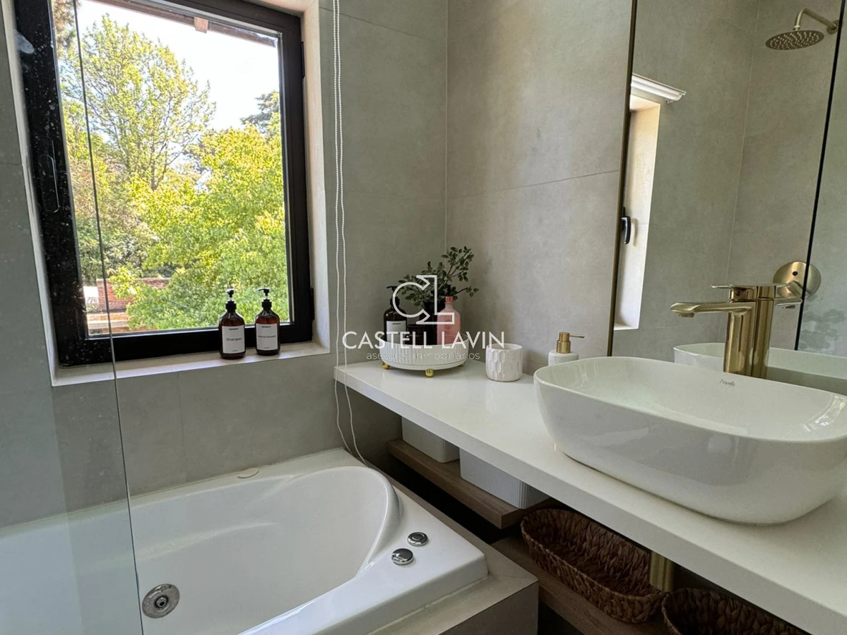 Casa ID.150 - Alquiler Temporal Casa 3 Dormitorios con Piscina Pinares Punta del Este 