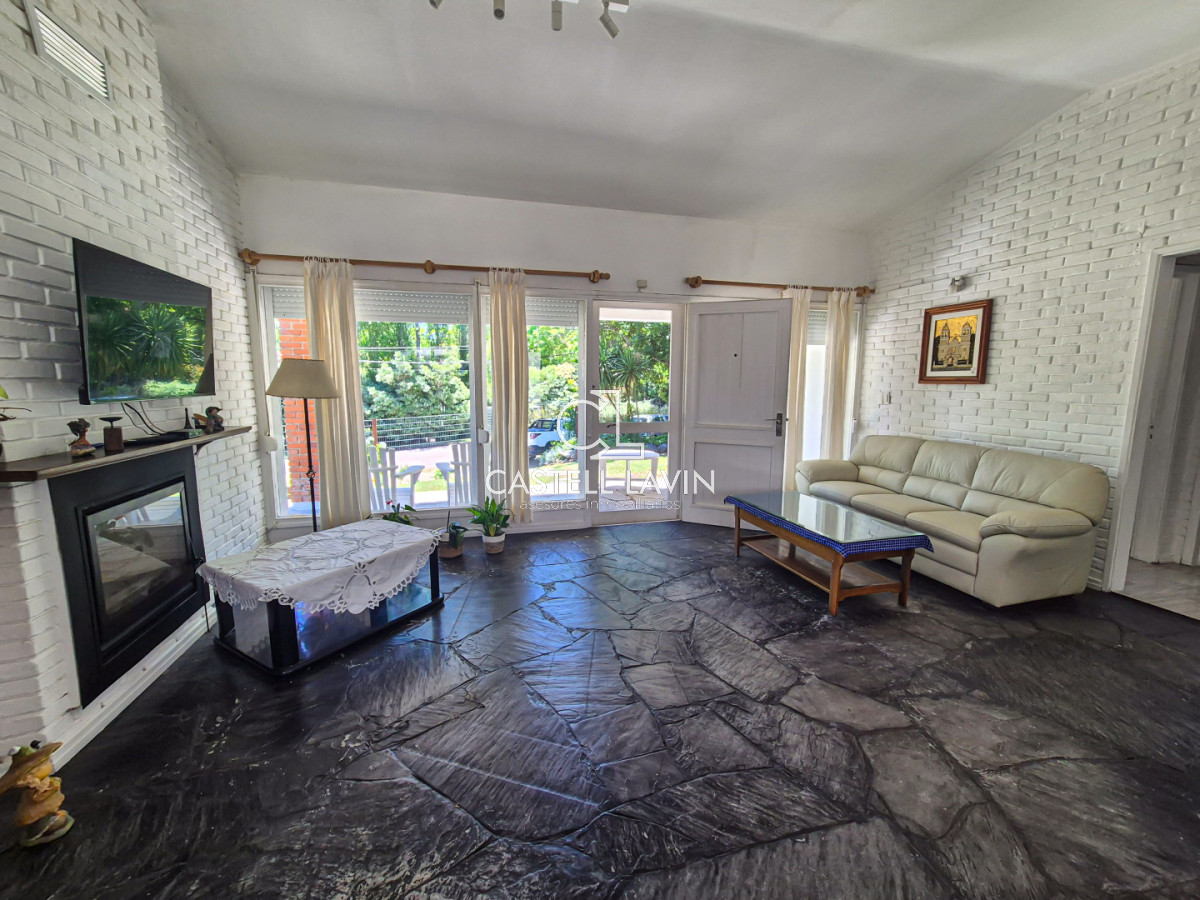 Casa ID.824 - Alquiler Temporal Casa 3 Dormitorios Lugano Punta del Este