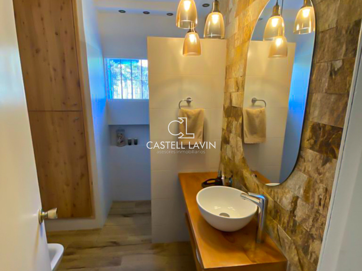 Casa ID.749 - Alquiler Temporal Casa 3 Dormitorios con Piscina Climatizada Rincón del Indio Punta del Este