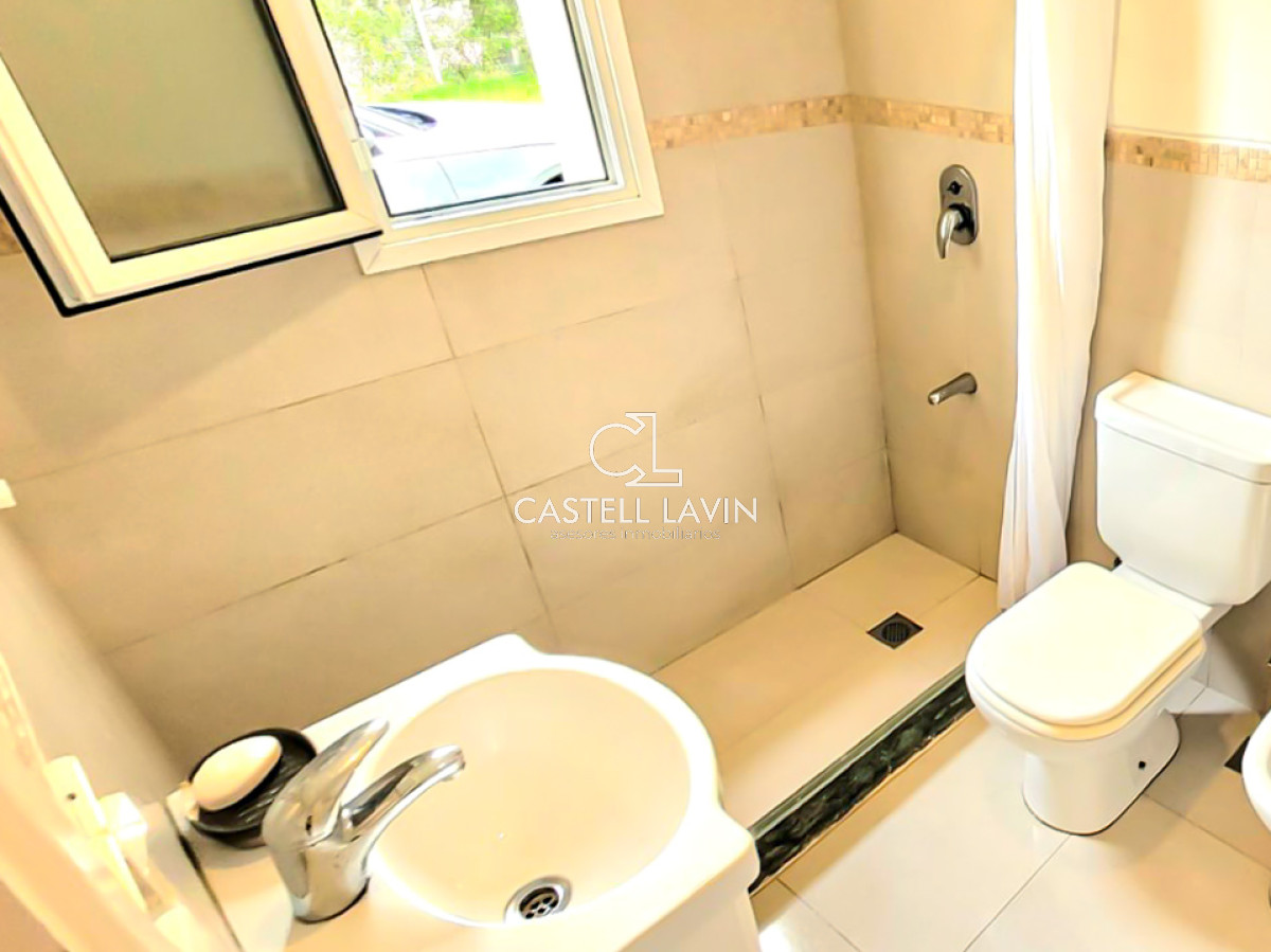 Casa ID.723 - Venta Casa 4 Dormitorios con piscina Marly Punta del Este