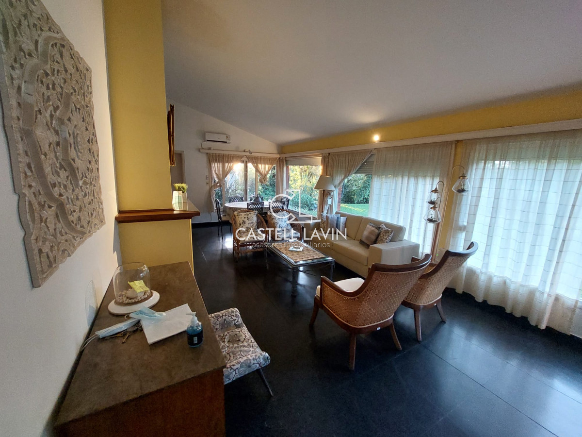 Casa ID.638 - Alquiler Temporal Casa 3 Dormitorios Playa Mansa Punta del Este