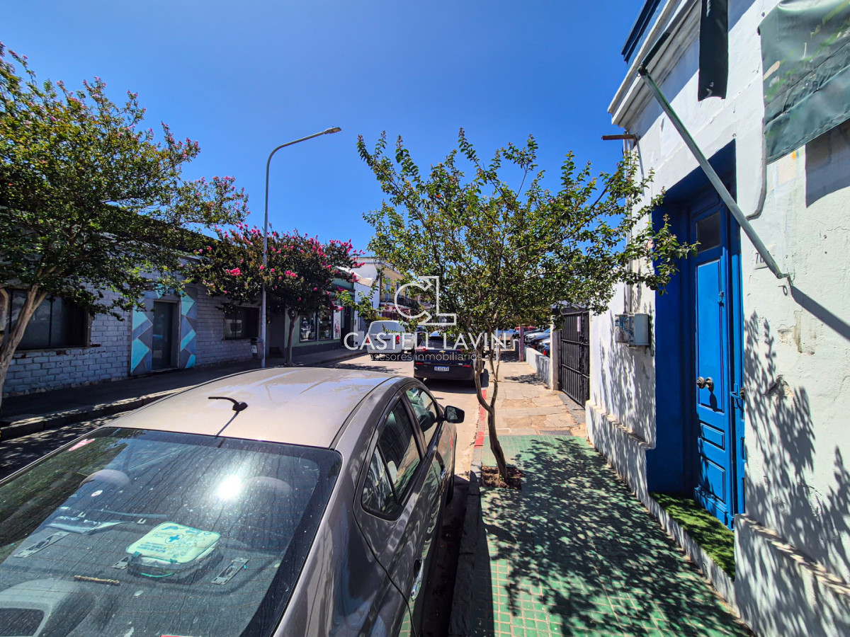 Casa ID.944 - Venta Casa 2 Dormitorios sobre Román Guerra Centro Maldonado