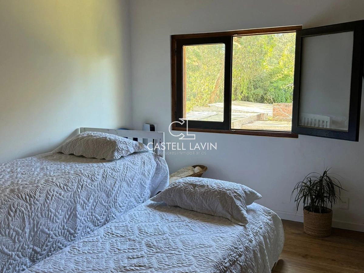 Casa ID.150 - Alquiler Temporal Casa 3 Dormitorios con Piscina Pinares Punta del Este 