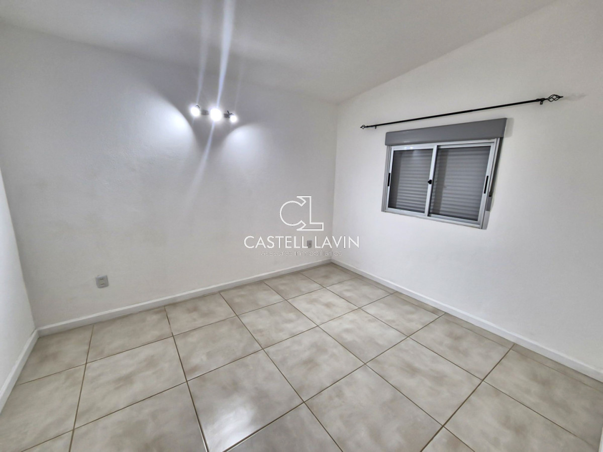 Casa ID.816 - Venta Casa 2 Dormitorios con Galpón Barrio Sarubbi Maldonado