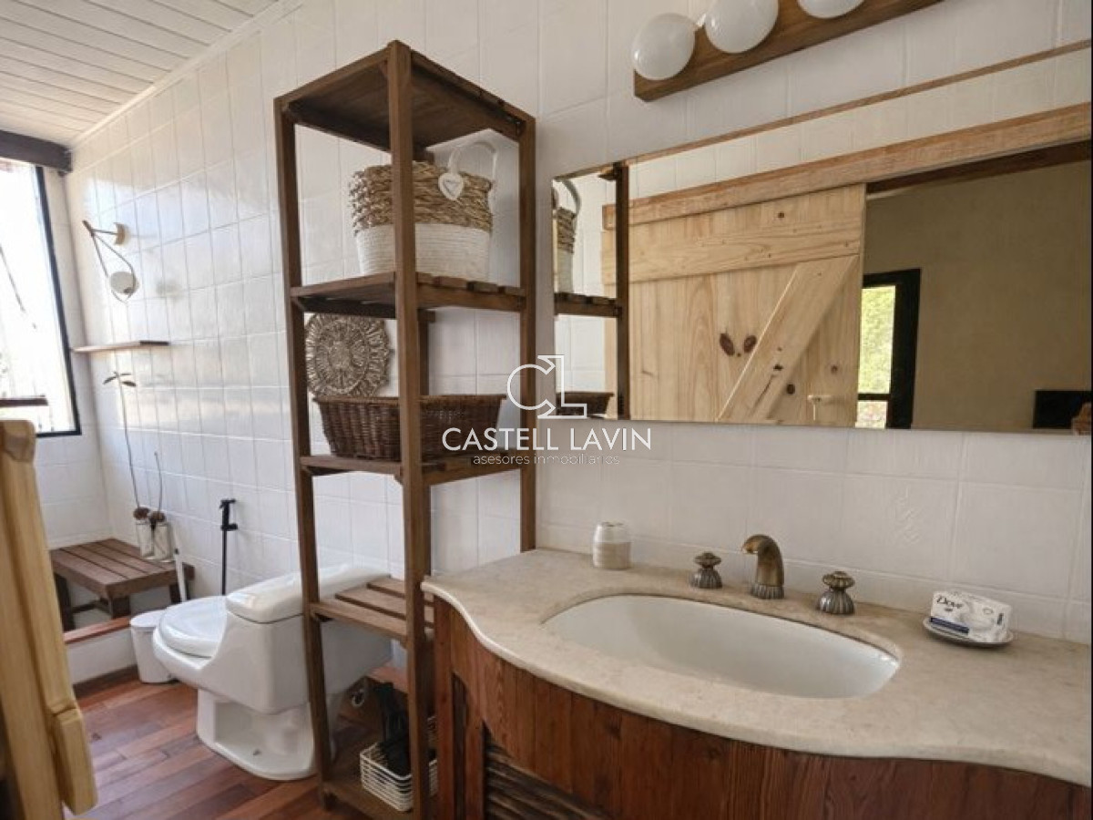 Casa ID.909 - Alquiler Temporal Casa 3 Dormitorios a pasos del Mar Lomo de la Ballena Punta Ballena