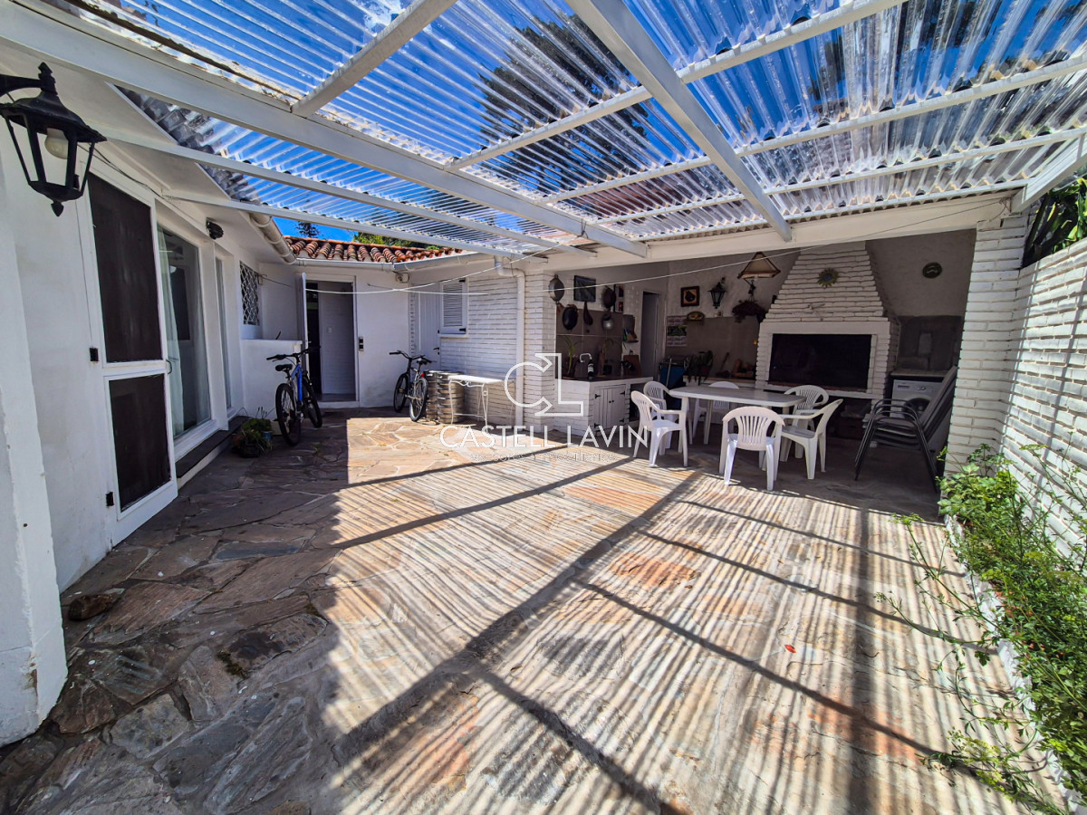Casa ID.824 - Alquiler Temporal Casa 3 Dormitorios Lugano Punta del Este