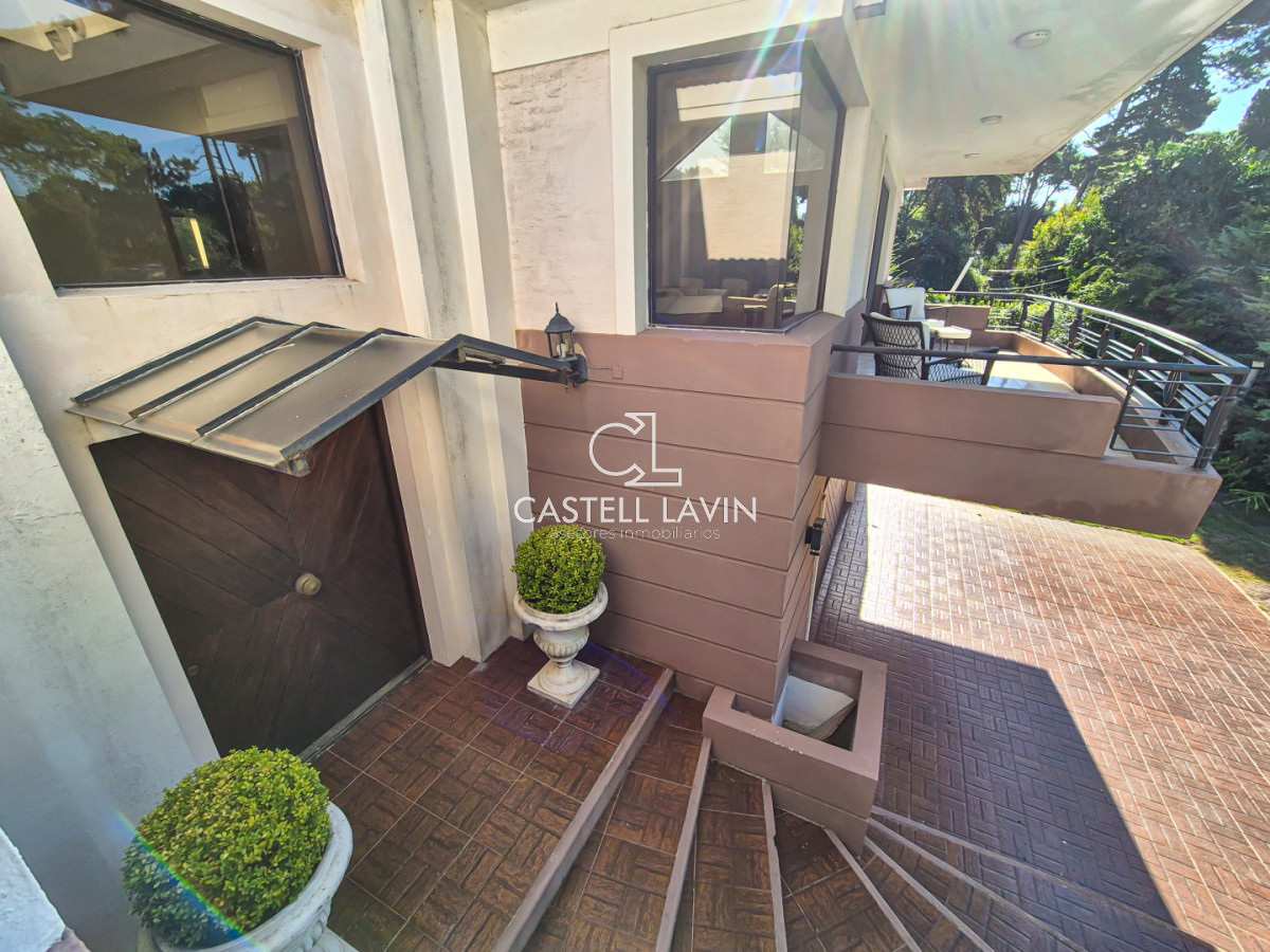 Casa ID.975 - Alquiler Anual Casa 3 Dormitorios San Rafael Punta del Este