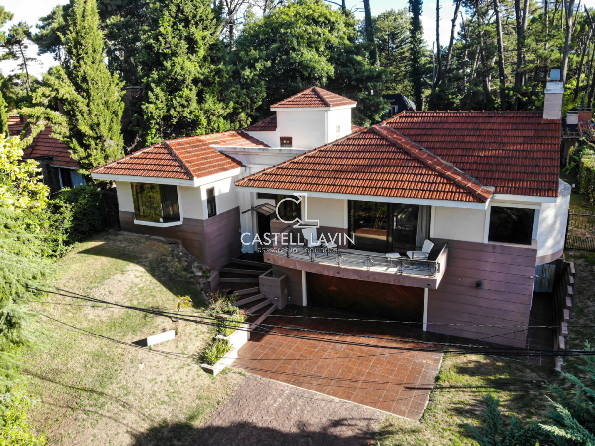 Casa ID.975 - Alquiler Anual Casa 3 Dormitorios San Rafael Punta del Este