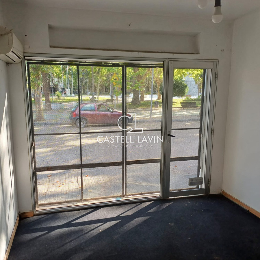 Casa ID.950 - Venta Casa 3 Dormitorios en el corazón de durazno frente a la Plaza Independencia Durazno 