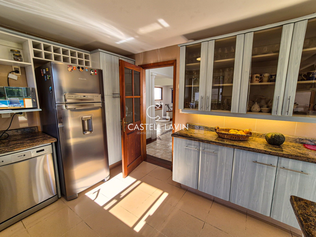 Casa ID.975 - Alquiler Anual Casa 3 Dormitorios San Rafael Punta del Este