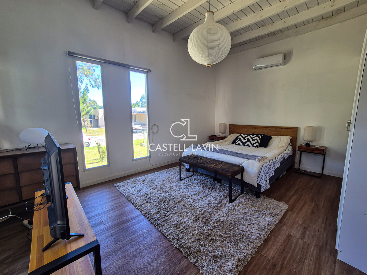 Casa ID.370 - Alquiler Anual Casa 3 Dormitorios Barrio Privado La Residence Punta del Este 