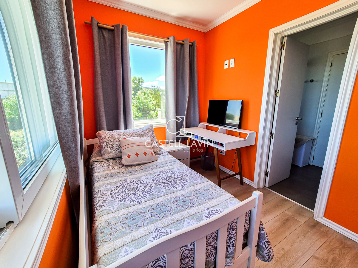 Casa ID.93 - Venta Casa 3 Dormitorios con vista al Mar Sauce de Portezuelo Punta Ballena