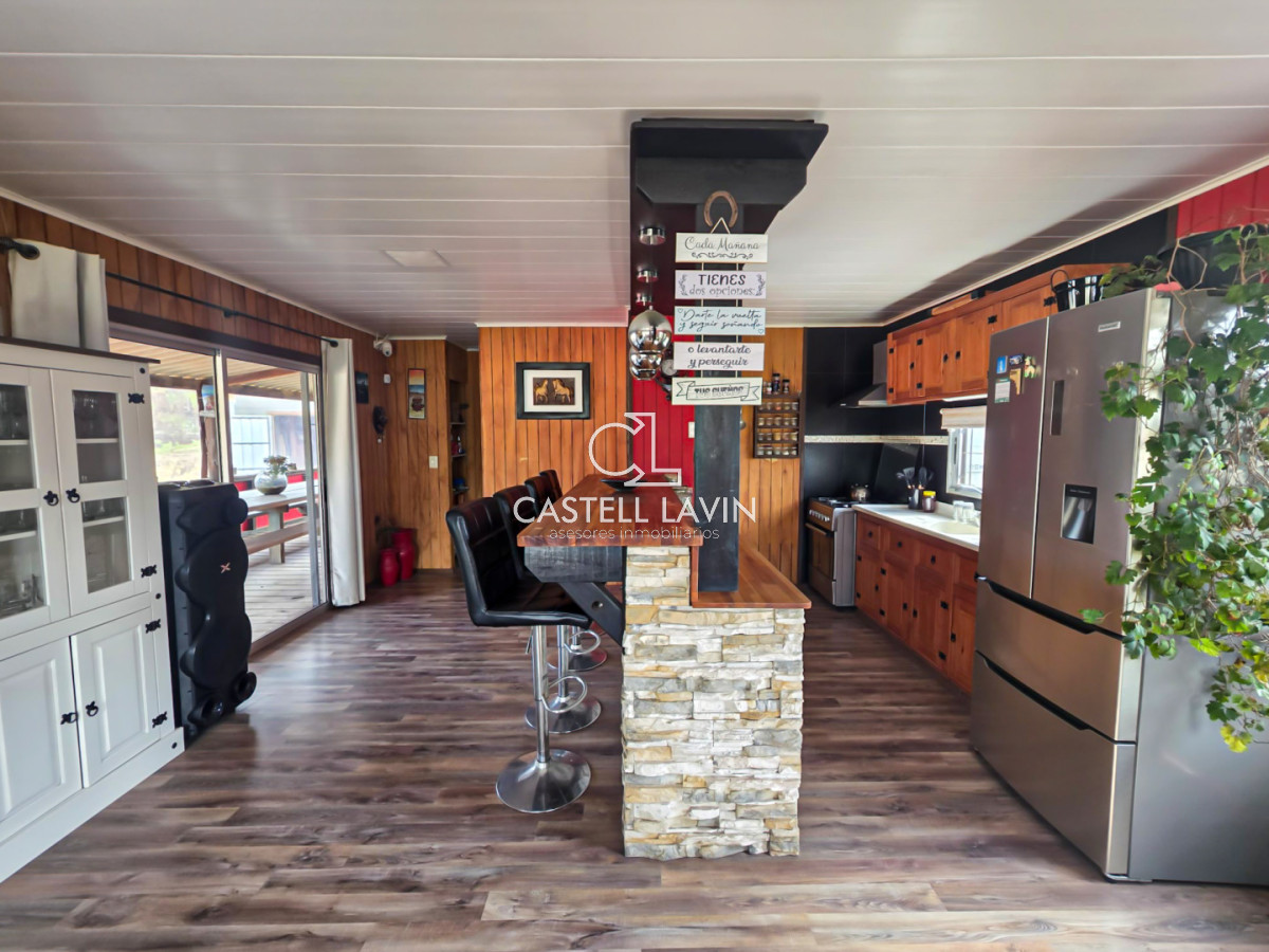 Casa ID.1018 - Venta Casa 2 Dormitorios con Piscina Climatizada Punta del Diablo Rocha