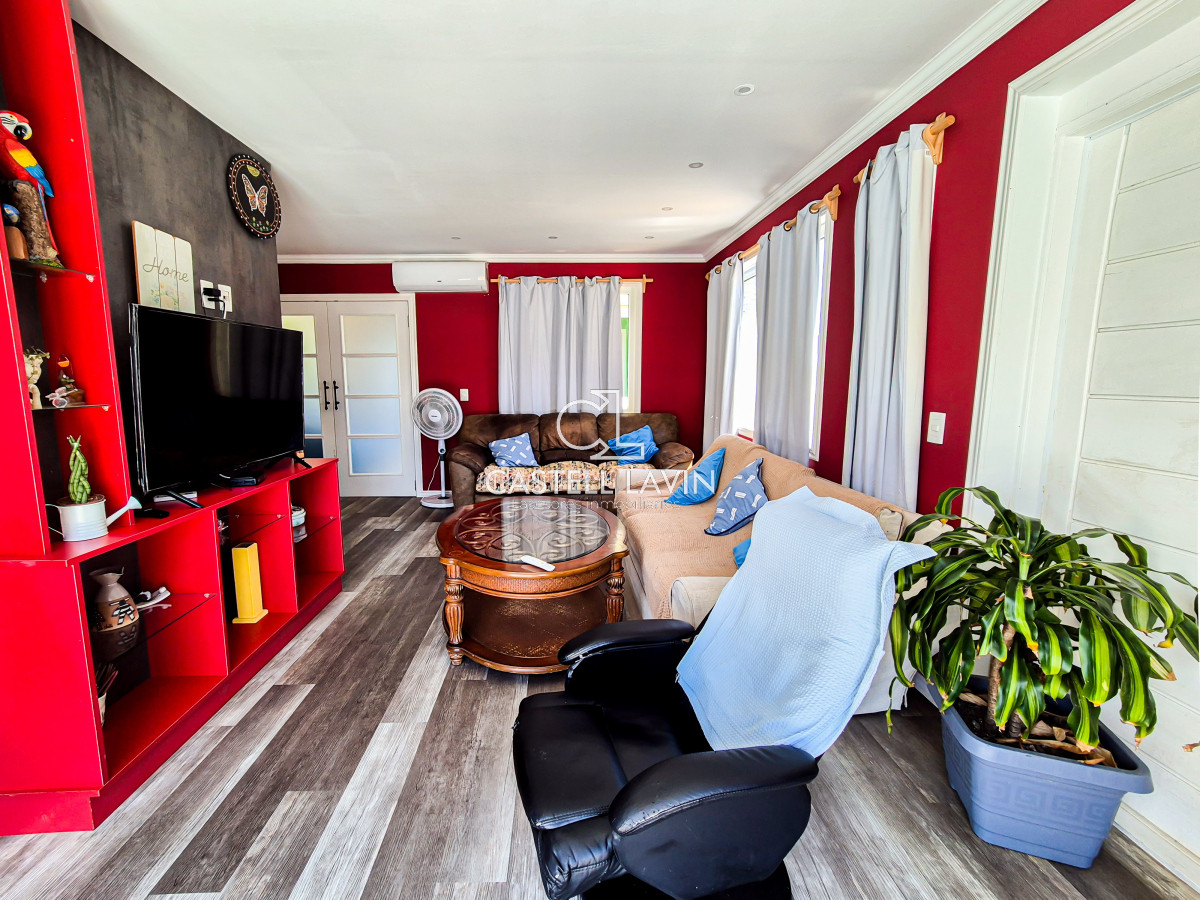 Casa ID.93 - Venta Casa 3 Dormitorios con vista al Mar Sauce de Portezuelo Punta Ballena