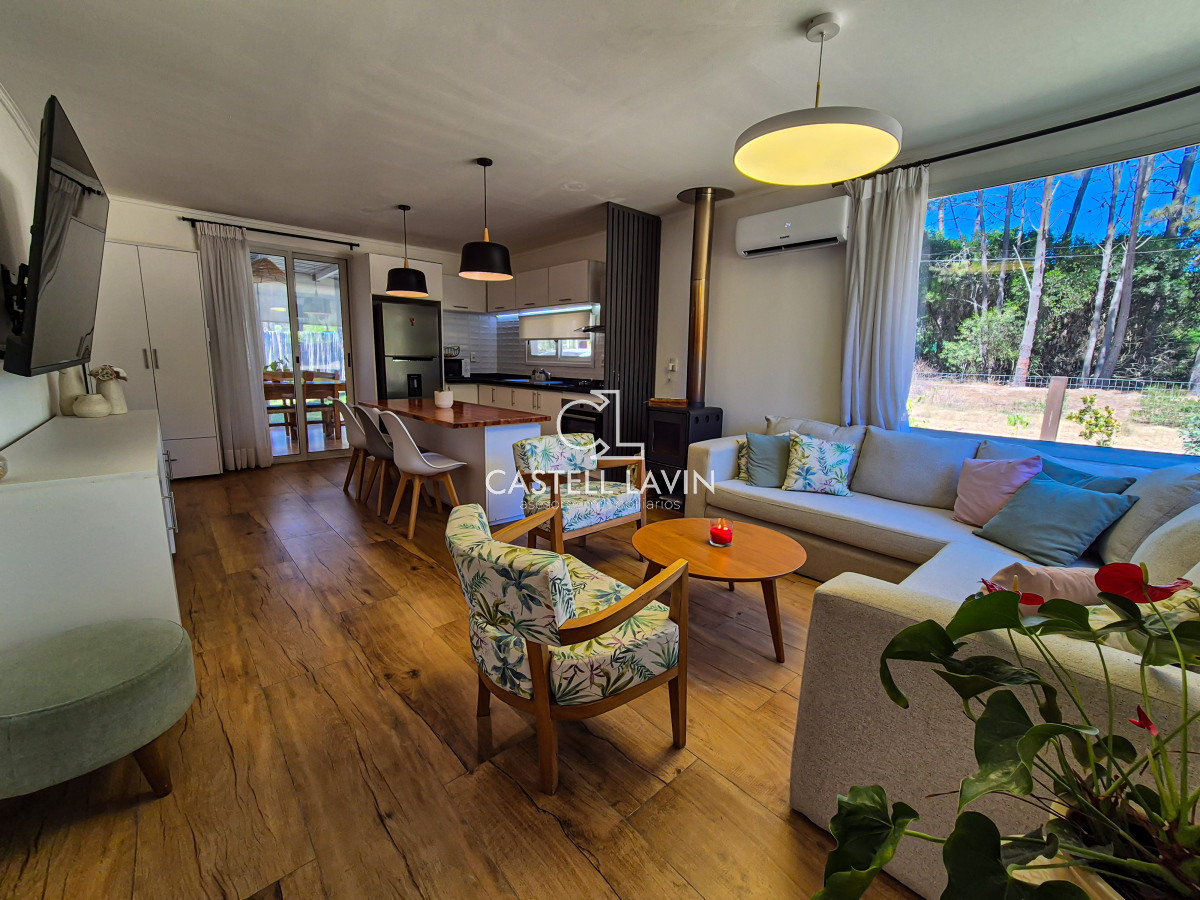 Casa ID.272 - Alquiler Temporal Casa 3 Dormitorios Burnett Punta del Este