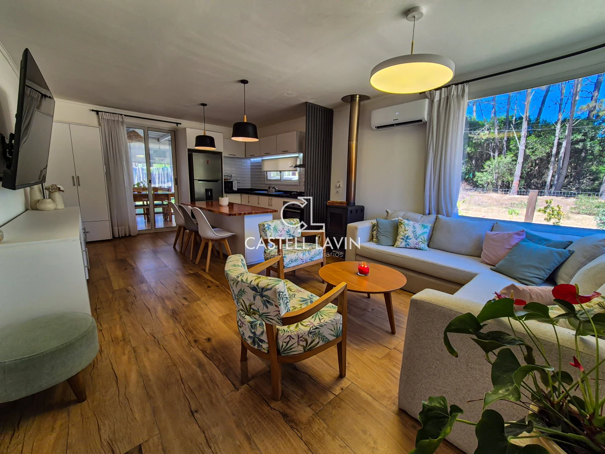 Casa ID.272 - Alquiler Temporal Casa 3 Dormitorios Burnett Punta del Este