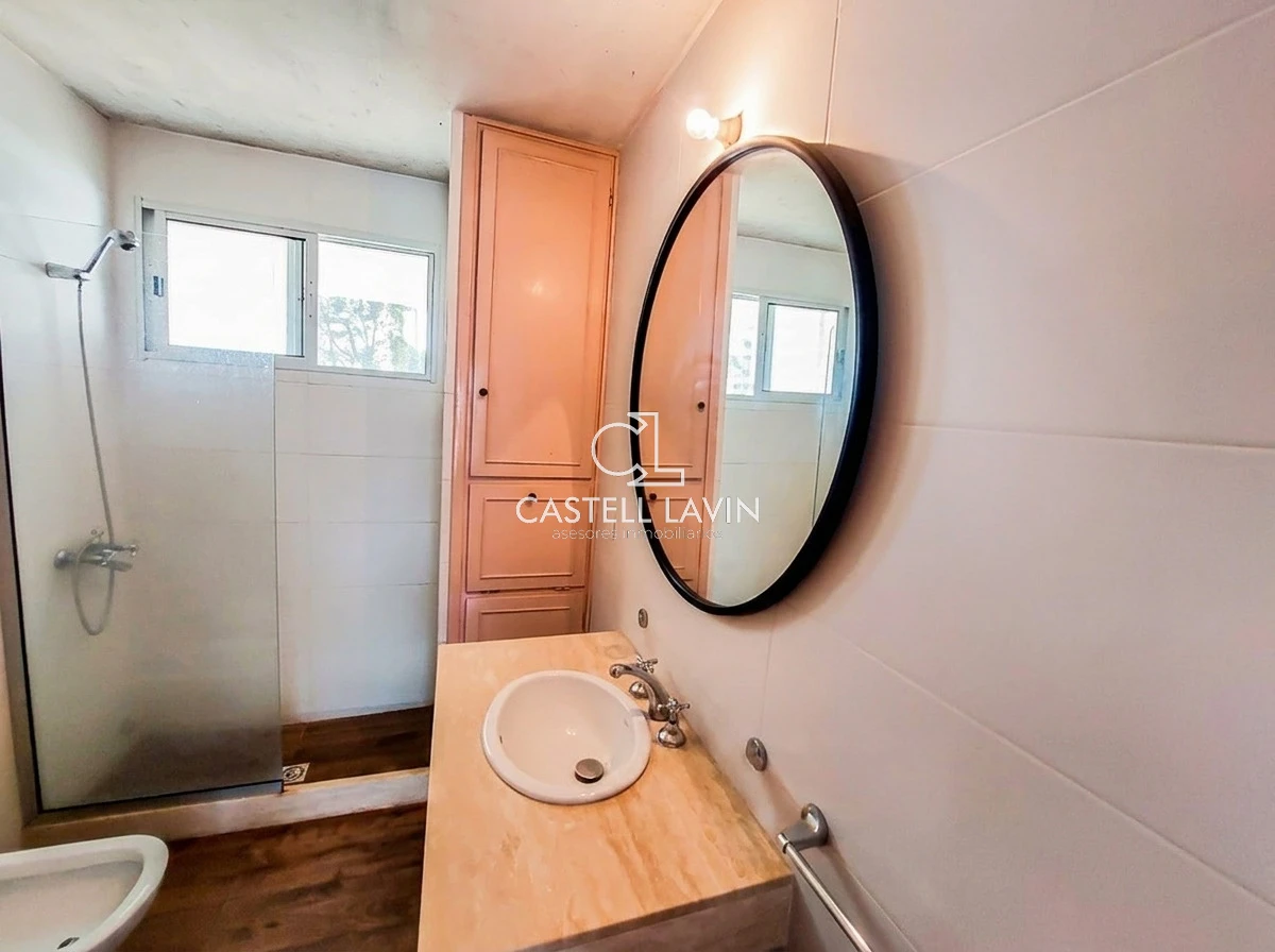 Casa ID.102 - Alquiler Anual Casa 4 Dormitorios Playa Mansa Punta del Este