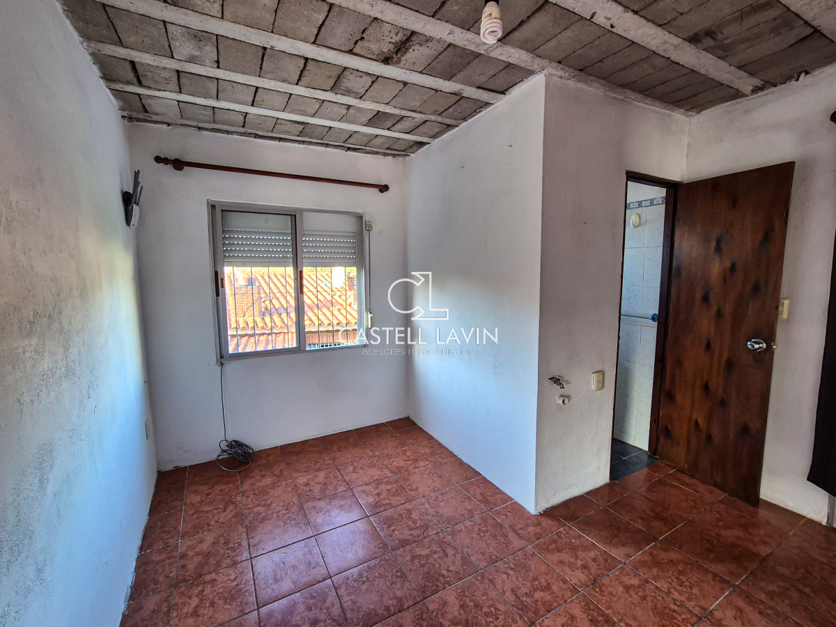 Casa ID.302 - Venta Casa 5 Dormitorios Barrio Rivera Maldonado 